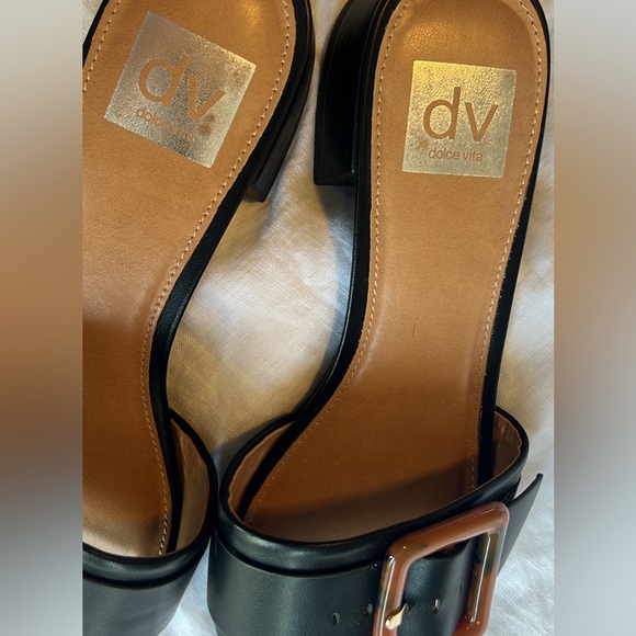 Dolce Vida sandals slides - NWOT - Picture 4 of 5